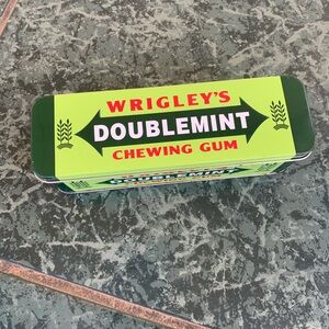 Wrigley's Doublemint Chewing Gum Tin - Vintage